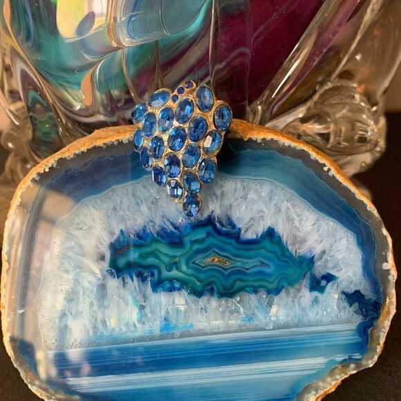 Leaf Buckle with Bright Cerulean Blue Brooch, Vintage - Picture 5 of 5